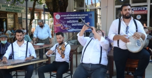 Aydın Büyükşehir Belediyesi Ve Kuşadası Belediyesi’nden Müzisyenlere Destek