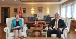Kültür ve Turizm Bakanı Ersoy, Birleşik Krallık Devlet Bakanı Morton İle Görüştü