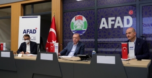 Cumhurbaşkanı Erdoğan, Rize AFAD İl Müdürlüğü’nde Düzenlenen Toplantıya Başkanlık Etti