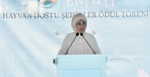Emine Erdoğan, Enpati Hayvan Dostu Şehirler Ödül Törenine Katıldı