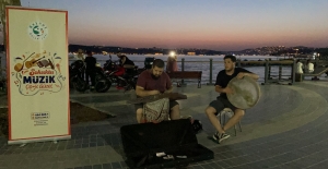 Beykoz Sahili Sokak Müzisyenleriyle Doldu