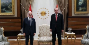 Cumhurbaşkanı Erdoğan, SP Genel Başkanı Karamollaoğlu’nu Kabul Etti