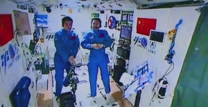 Çinli Astronotlar, Uzayda Akıllı Ev Konforu Yaşıyor