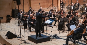 Murat Karahan, Anna Pirozzi ve Şef Francesco Ivan Ciampa’dan Unutulmaz Yılbaşı Konseri