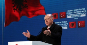 Cumhurbaşkanı Erdoğan, Türkiye-Arnavutluk Deprem Konutları Anahtar Teslim Töreni’ne Katıldı