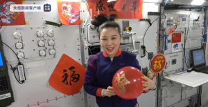 “İş Gezisinde” Olan Çinli Taykonotlar, Yeni Yıla Uzayda Girdi
