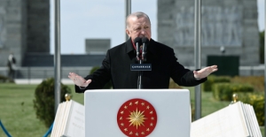 Cumhurbaşkanı Erdoğan, Çanakkale Şehitler Abidesi’ndeki Törene Katıldı