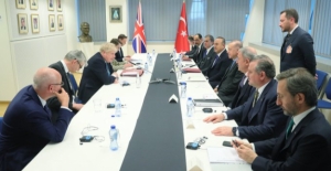 Cumhurbaşkanı Erdoğan, İngiltere Başbakanı Johnson İle Bir Araya Geldi