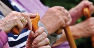 Yaşlı Nüfus Oranı Son 5 Yılda Yüzde 24,0 Arttı