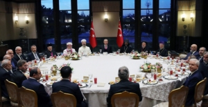 Cumhurbaşkanı Erdoğan, Dini Azınlık Temsilcileriyle İftarda Bir Araya Geldi