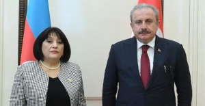 TBMM Başkanı Şentop, Azerbaycan'ın Bağımsızlık Günü'nü Kutladı