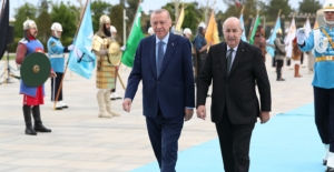 Cumhurbaşkanı Erdoğan, Cezayir Cumhurbaşkanı Tebbun'u Resmi Törenle Karşıladı