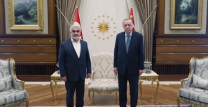 Cumhurbaşkanı Erdoğan, HÜDA PAR Genel Başkanı Yapıcıoğlu’nu Kabul Etti