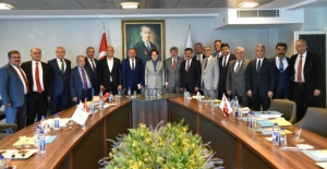 Akşener, İYİ Partili Belediye Başkanlarıyla Bir Araya Geldi