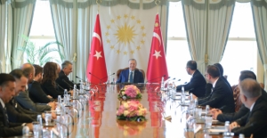 Cumhurbaşkanı Erdoğan, Beşiktaş JK Başkanı Çebi’yi Kabul Etti