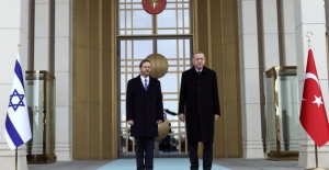 Cumhurbaşkanı Erdoğan, İsrail Cumhurbaşkanı Herzog İle Telefonda Görüştü