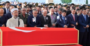 Bahçeli, Şehit Tankçı Sözleşmeli Er Mevlüt Yoğurcu'nun Cenaze Törenine Katıldı
