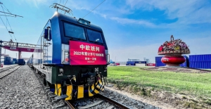 2022’de Çin-Avrupa Yük Trenlerinin 10 Bininci Seferi Hamburg Kentine Ulaştı