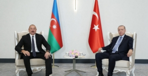 Cumhurbaşkanı Erdoğan, Azerbaycan Cumhurbaşkanı Aliyev İle Görüştü