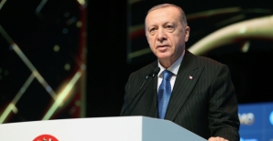 Cumhurbaşkanı Erdoğan, İstanbul Ticaret Odası 140. Yıl Özel Ödülleri Töreni’ne Katıldı