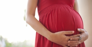 Hamileler Kıyafet Seçerken Nelere Dikkat Etmeli ?