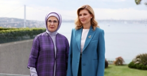 Emine Erdoğan, Ukrayna Devlet Başkanı Zelenskiy'in eşi Olena Zelenska İle Görüştü