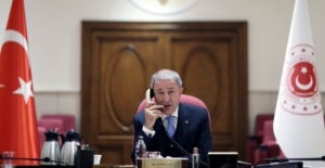 Milli Savunma Bakanı Akar, Rusya Savunma Bakanı Şoygu İle Telefonda Görüştü
