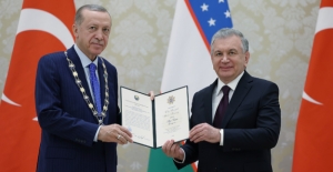 Cumhurbaşkanı Erdoğan’a Özbekistan’da Yüksek Düzeyli İmam Buhari Nişanı Takdim Edildi