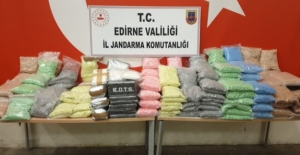 Bakan Soylu: Edirne'de 35 Kg Kokain, 2 Kg Metamfetamin, 460 Kg Ecstasy, 760 Gr Reçine Esrar, 9 Tüp Likit Esrar ele geçirildi