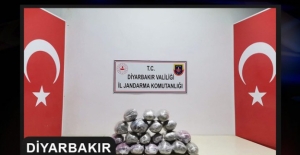 Diyarbakır'da 574 Kg. Toz Esrar, 24 Kg. Kubar Esrar Ele Geçirildi