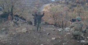 MSB, 4 PKK’lı Teröristin Teslim Olma Anlarını Yayımladı