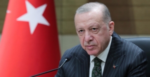 Cumhurbaşkanı Erdoğan, Deprem'den Etkilenen Bölge Belediye Başkanları ve Valileri Arayarak Bilgi Aldı