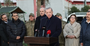 Cumhurbaşkanı Erdoğan, Hatay’da Deprem Bölgesinde İncelemelerde Bulundu
