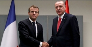 Fransa Cumhurbaşkanı Macron'dan Cumhurbaşkanı Erdoğan'a Geçmiş Olsun Telefonu