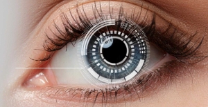 Prof. Dr. Nur Acar Göçgil’den ‘Akıllı Lens’ Uyarısı: Lens Seçimi Hastanın İhtiyacına Göre Yapılmalı