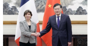 Çin ve Fransa Dışişleri Bakanları Beijing'de Bir Araya Geldi