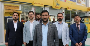 HÜDA PAR, Kılıçdaroğlu'na Parti Programı Hediye Etti