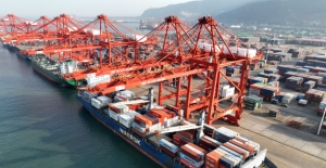 Çin’in Dış Ticareti 16.7 Trilyon Yuana Ulaştı