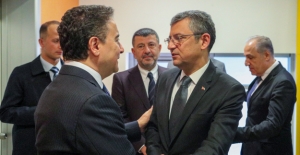 CHP Genel Başkanı Özel'den DEVA Partisi Genel Başkanı Babacan'a Başsağlığı Ziyareti