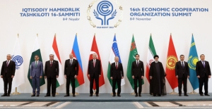 Cumhurbaşkanı Erdoğan, Ekonomik İşbirliği Teşkilatı Liderler Zirvesi’ne Katıldı