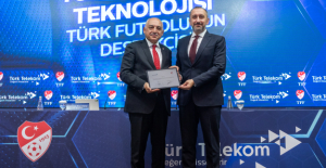 Türk Telekom Teknolojisi Türk Futbolunun Destekçisi