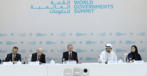 Cumhurbaşkanı Erdoğan, BAE’de Uluslararası Yatırım Şirketleri ve Emirlik Ailelerine Ait Şirketlerin Temsilcileriyle Bir Araya Geldi