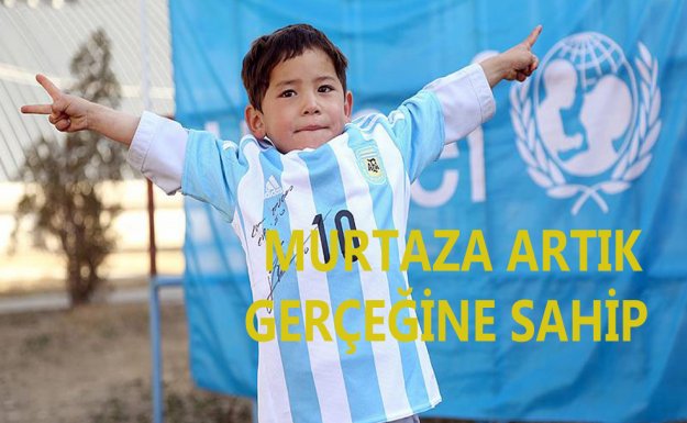 Messi'den Afgan çocuğa imzalı forma