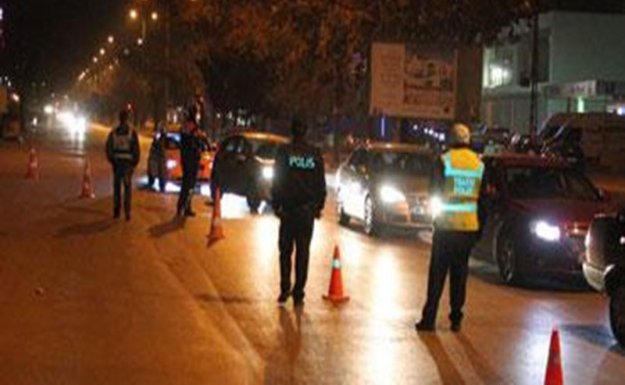 Ankara'da Emniyet Denetimleri Aralıksız Devam Ediyor