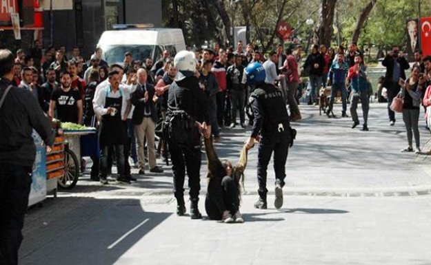Ankara'da Askerler İle DEV-LİS Üyeleri Karşı Karşıya Geldi