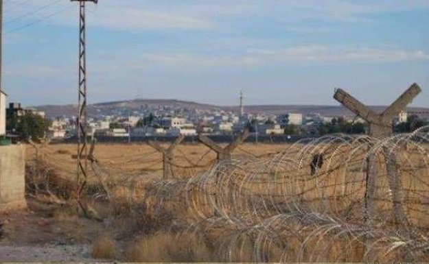 IŞİD Türkiye Sınırındaki Kasabayı Ele Geçirdi