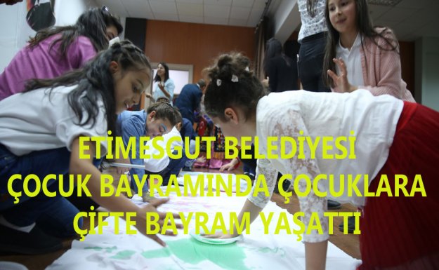 Etimesgut Belediyesi Gençlik Meclisi Üyelerinden Çocuklara Bayram Hediyesi
