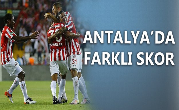 Trabzonspor, Antalya'da Boğuldu